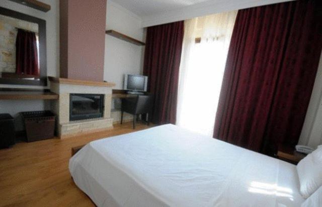 Nostos Hotel Áfitos Extérieur photo